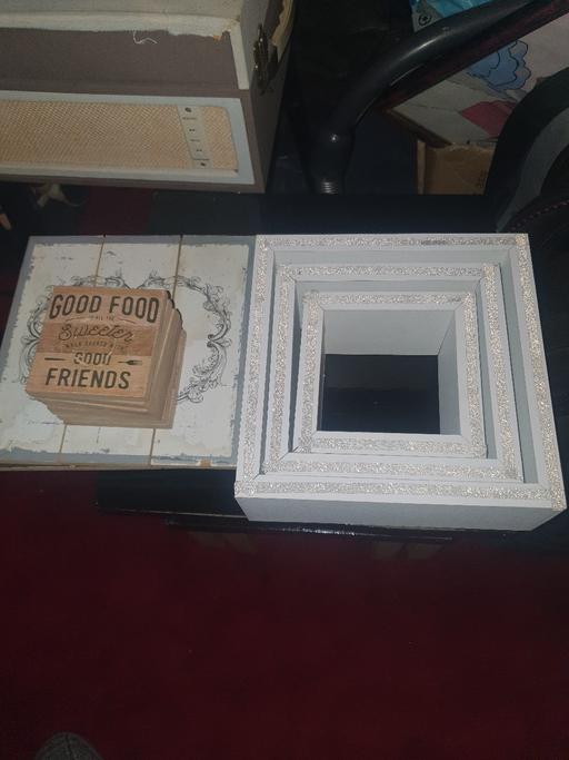 Buy & Sell Pensnett Dudley - Photos for 3 Sq White Frames, 2 Place Mats & 8 Coasters,