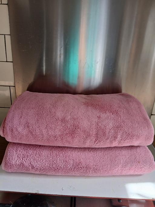 Buy & Sell Selly Oak Birmingham - Photos for Br/new Bath Towels x 2