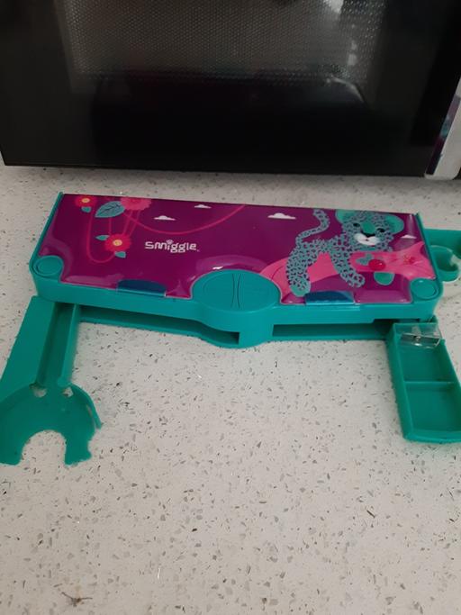 Buy & Sell South Hylton Sunderland - Photos for smiggles case