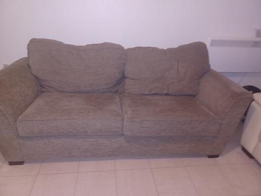 Buy & Sell Bermondsey South East London - Photos for bouble seated sofa goes into sofa bed