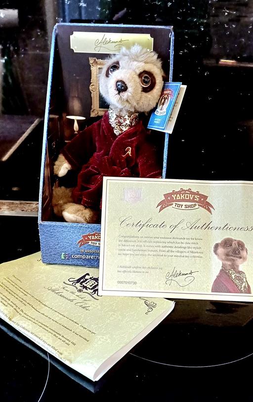Buy & Sell Stockport Town Centre Stockport - Photos for Compare the Meerkat Alexander