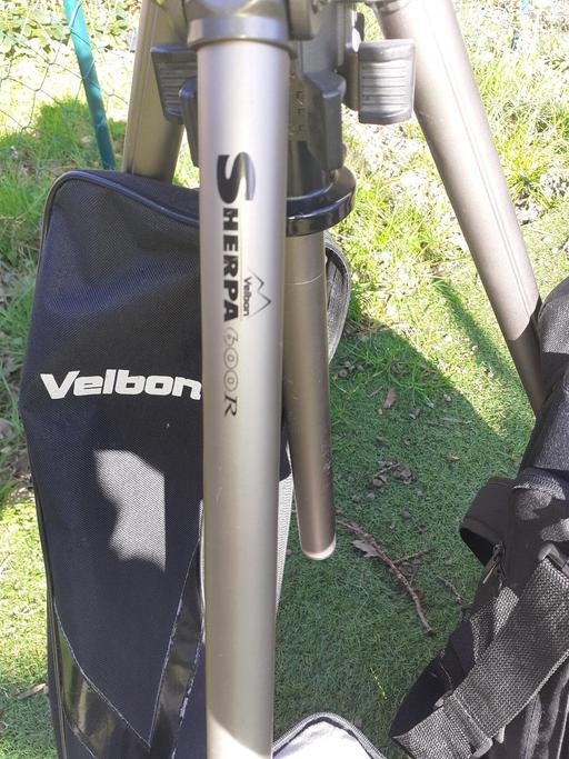 Buy & Sell Loughton Epping Forest - Photos for Camera tripod & accessories holdalls