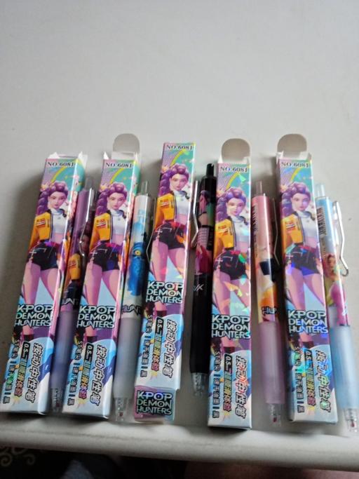 Buy & Sell Horncastle East Lindsey - Photos for joblot of K-POP boxed pen sets