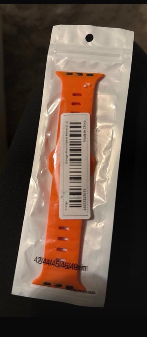 Buy & Sell Renishaw North East Derbyshire - Photos for Orange strap for Apple Watch