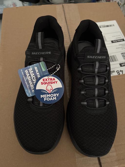 Buy & Sell Wimbledon South West London - Photos for SKECHERS SHOES