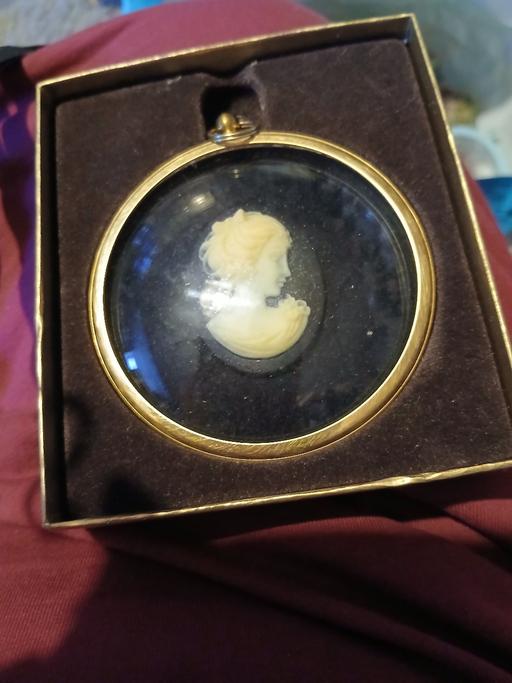 Buy & Sell Hurst Business Park Dudley - Photos for old picture thing hang up