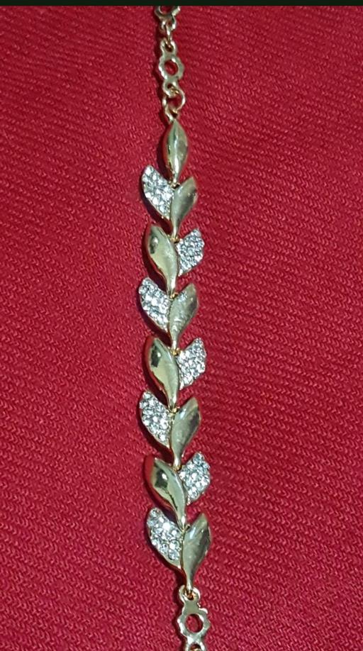 Buy & Sell Grafton Street Industrial Estate West Northamptonshire - Photos for New beautiful bracelet