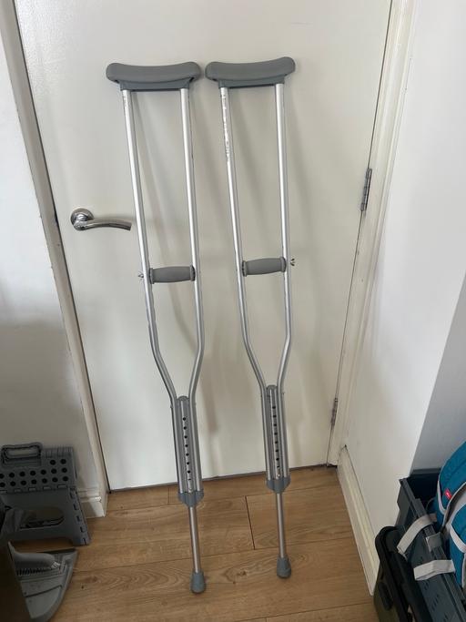 Buy & Sell Kings Heath Birmingham - Photos for Underarm crutches (pair)