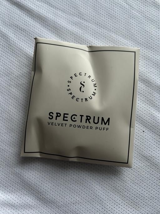 Buy & Sell Bishopsgate Central London - Photos for Spectrum Velvet Powder Puff