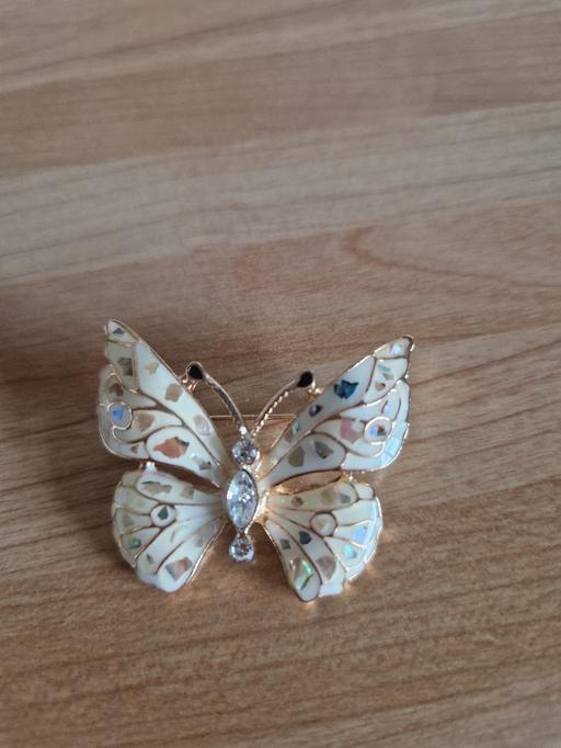 Buy & Sell Knowsley Merseyside - Photos for New Butterfly Pin Brooch
