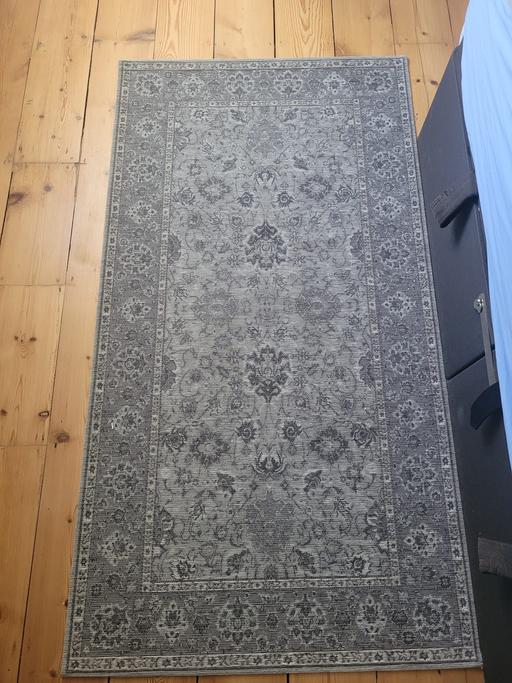 Buy & Sell South Croydon Croydon - Photos for Heritage Persian-style Faded Grey Bedside Rug