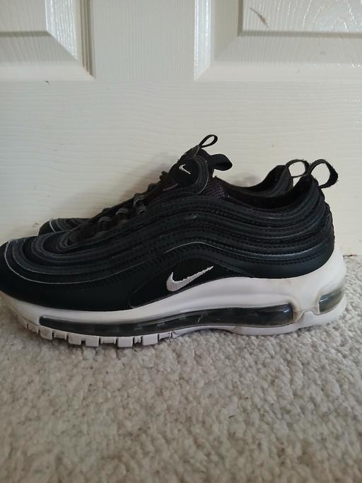 Buy & Sell Quinton Birmingham - Photos for Nike trainers size 4