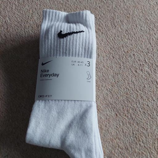 Buy & Sell West Ealing West London - Photos for Nike socks