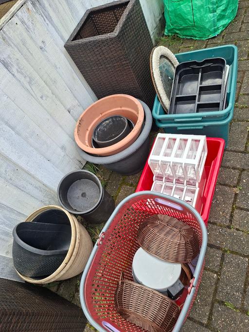 Buy & Sell Becontree Heath East London - Photos for garden pots