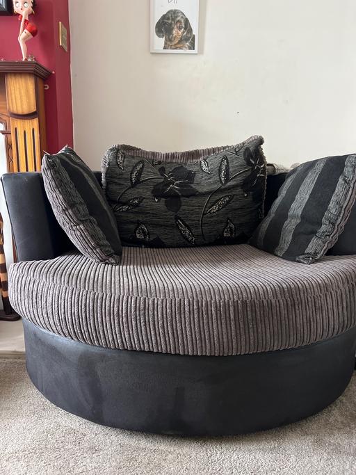 Buy & Sell Sidcup Bexley - Photos for Swivel cuddle chair