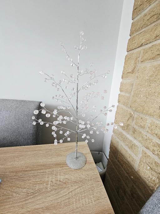 Buy & Sell Newton Doncaster - Photos for Crystal style tree..18 inches high. like new
