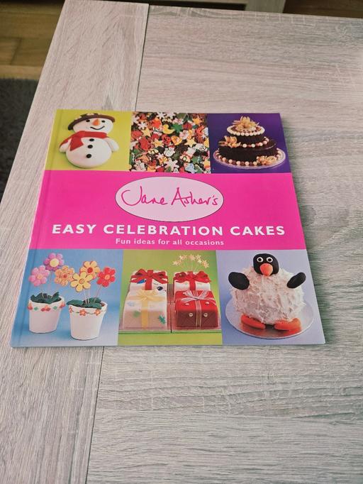 Buy & Sell Newton Doncaster - Photos for Jane Ashers celebration cakes..like new