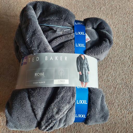 Buy & Sell Feltham Hounslow - Photos for New robe