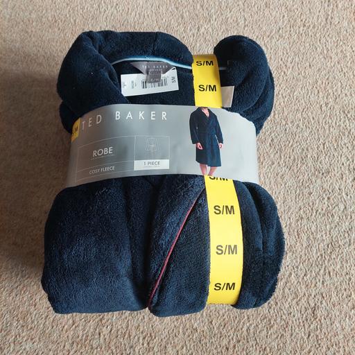 Buy & Sell Feltham Hounslow - Photos for New robe
