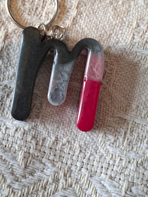 Buy & Sell Moldgreen Kirklees - Photos for Handmade with resin - Letter M keyring