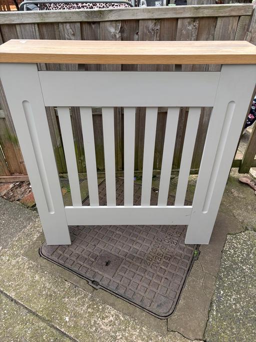 Buy & Sell Yardley Wood Birmingham - Photos for Radiator cover