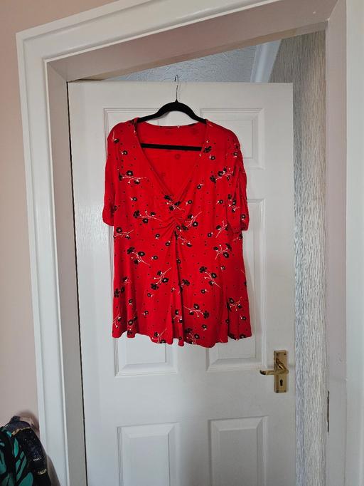 Buy & Sell Newton Doncaster - Photos for Summer top, size 20.
