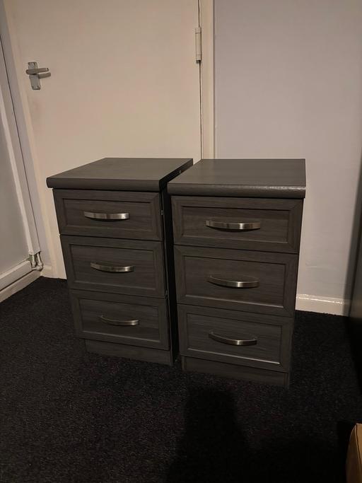 Buy & Sell Ocker Hill Sandwell - Photos for Bedside drawers
