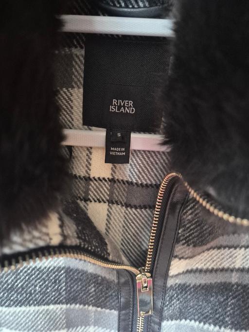 Buy & Sell Bells Mill Dudley - Photos for river island zip up poncho style coat size sm