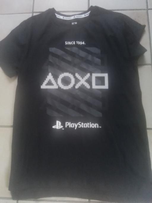 Buy & Sell Streetly Walsall - Photos for PLAYSTATION TEE SHIRT