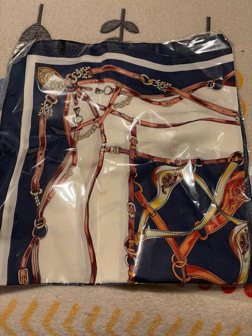 Buy & Sell Stechford Birmingham - Photos for Silk scarf