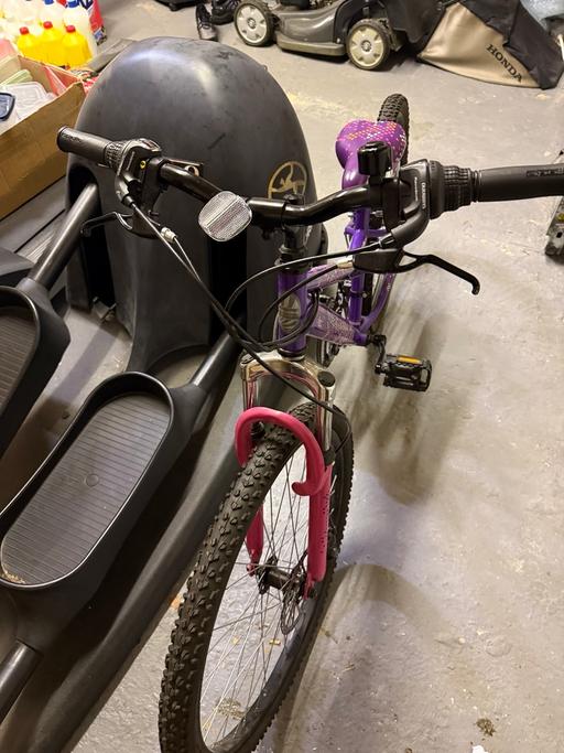 Buy & Sell Premier Business Park Walsall - Photos for MOUNTAIN BIKE GIRLS