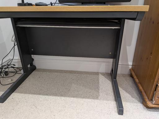 Buy & Sell Epsom Epsom and Ewell - Photos for Office table