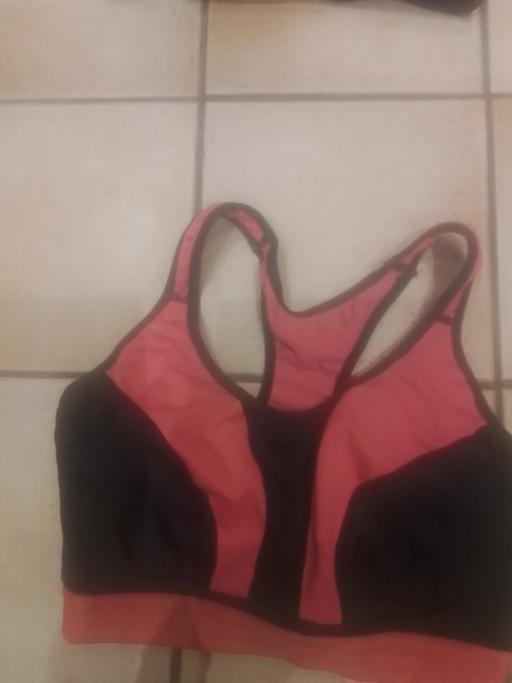 Buy & Sell Aldridge Walsall - Photos for LADIES SPORTS BRA