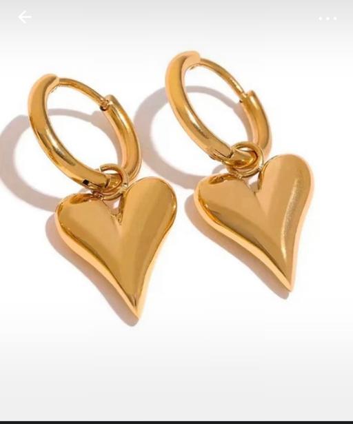 Buy & Sell Haydon Wick Swindon - Photos for Love earrings