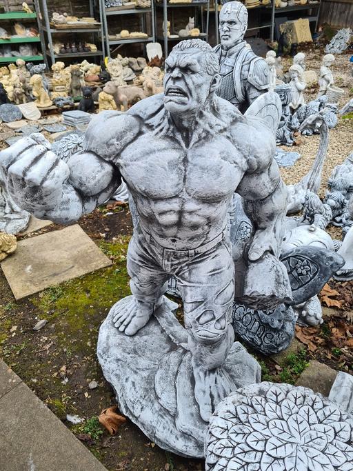 Buy & Sell Moseley Birmingham - Photos for The Hulk Statue