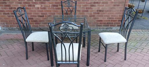 Buy & Sell Cheslyn Hay South Staffordshire - Photos for Glass Topped Dining Table and Chairs