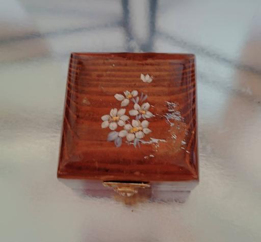 Buy & Sell Waterbrook Park Ashford - Photos for small trinket box