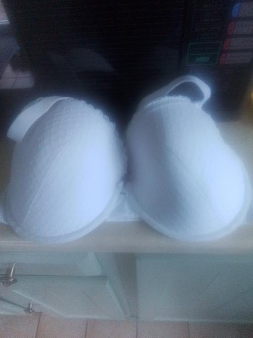 Buy & Sell Little Aston Lichfield - Photos for NEXT WHITE BRA