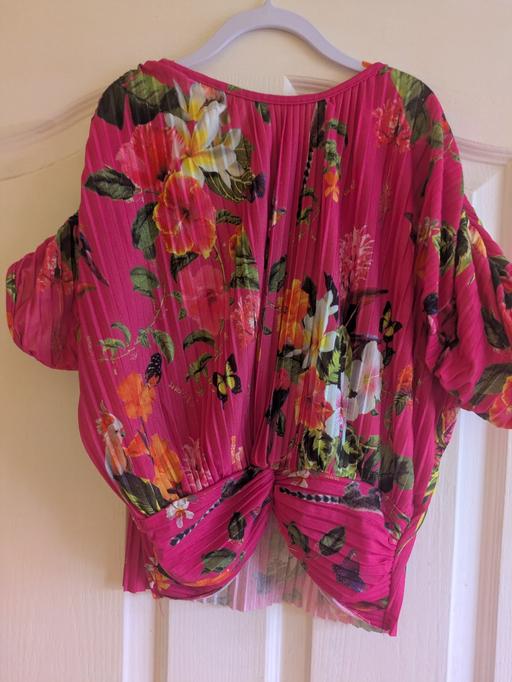 Buy & Sell Kingswinford Dudley - Photos for girls floral top age 9-10