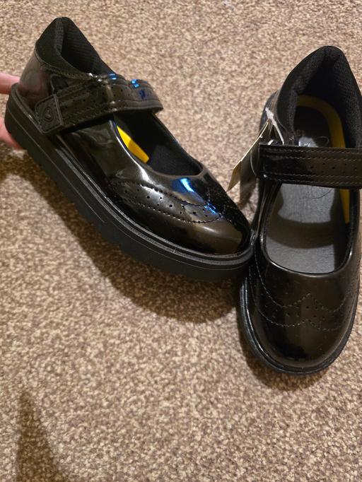 Buy & Sell Weoley Castle Birmingham - Photos for NEW size 13 TU girls shoes