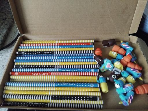 Buy & Sell Bushbury Wolverhampton - Photos for 34 pencils 19 toppers