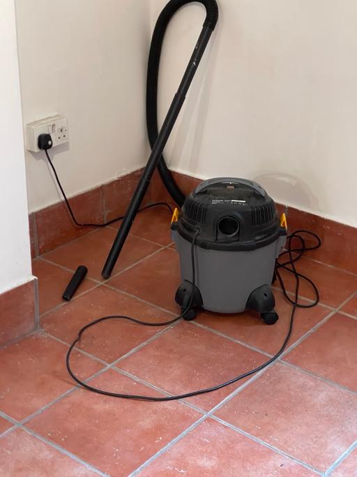 Buy & Sell Edgbaston Birmingham - Photos for Titan vacuum