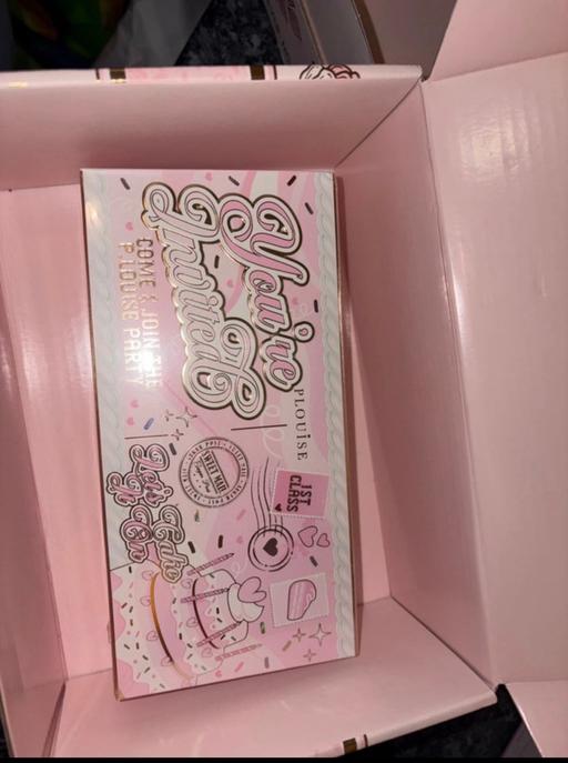 Buy & Sell Quarry Bank Dudley - Photos for Plouise birthday set