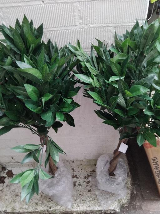 Buy & Sell Bushbury Wolverhampton - Photos for pair of faux plants in pots
