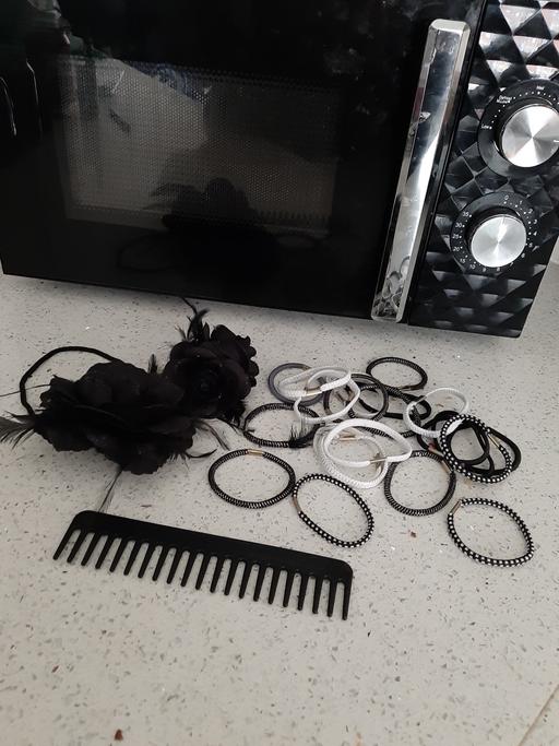 Buy & Sell South Hylton Sunderland - Photos for hair accessories
