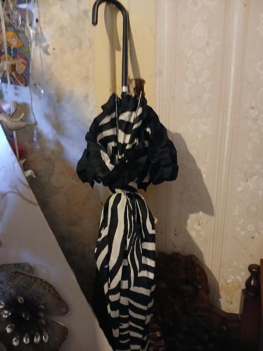 Buy & Sell Netherton Dudley - Photos for lady's fancy umberella