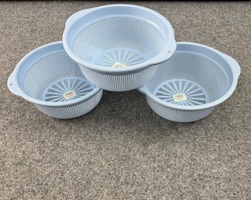 Buy & Sell Yardley Birmingham - Photos for Set of 3 Plastic Colanders