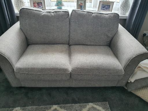 Buy & Sell Bloxwich Walsall - Photos for 3+2 seater sofa