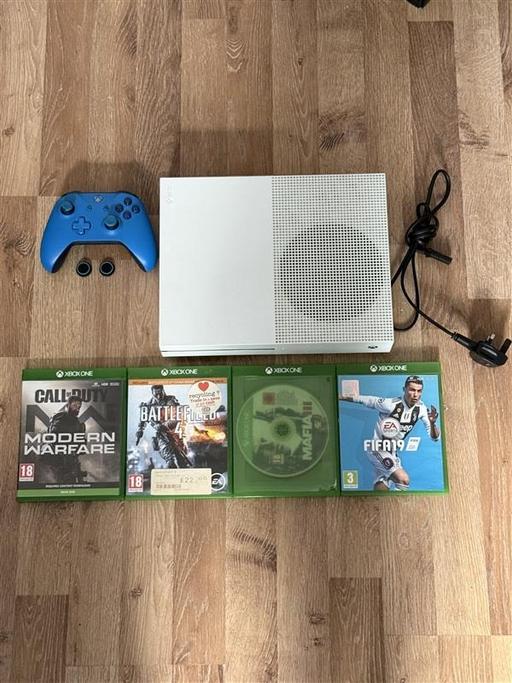 Buy & Sell Preston City Centre Preston - Photos for ✔️XBOX ONE S CONSOLE BUNDLE, CONTROLLER✔️