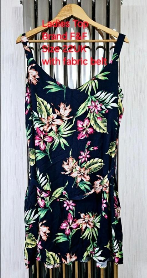 Buy & Sell Heath Hayes Cannock Chase - Photos for Ladies Summer Top With Belt F&F Size22UK